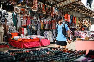 BIB: 
                            <button type="button" onclick="openModal(25556814)" class="btn btn-primary btn-sm float-right btn-popup" data-toggle="modal" data-target=".modal-high-quality">
                        <i class="fas fa-shopping-cart"></i> Add to Cart
                    </button>
                                            <button type="button" onclick="isThisMe(25556814, true)" class="btn btn-success btn-sm float-right btn-popup btn-isme hidden" data-toggle="tooltip" data-placement="bottom" title="นี่คือรูปของคุณใช่ไหม คลิกที่นี่เพื่อเอาเข้าอัลบั้ม">
                        <i class="fas fa-plus"></i> Add to album
                    </button>
                    <button type="button" onclick="isThisMe(25556814, false)" class="btn btn-warning btn-sm float-right btn-popup btn-isnotme hidden">
                        <i class="fas fa-ban"></i> Remove from album
                    </button>